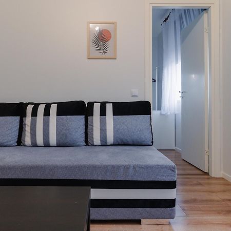 Posti Guesthouse Раквере Экстерьер фото