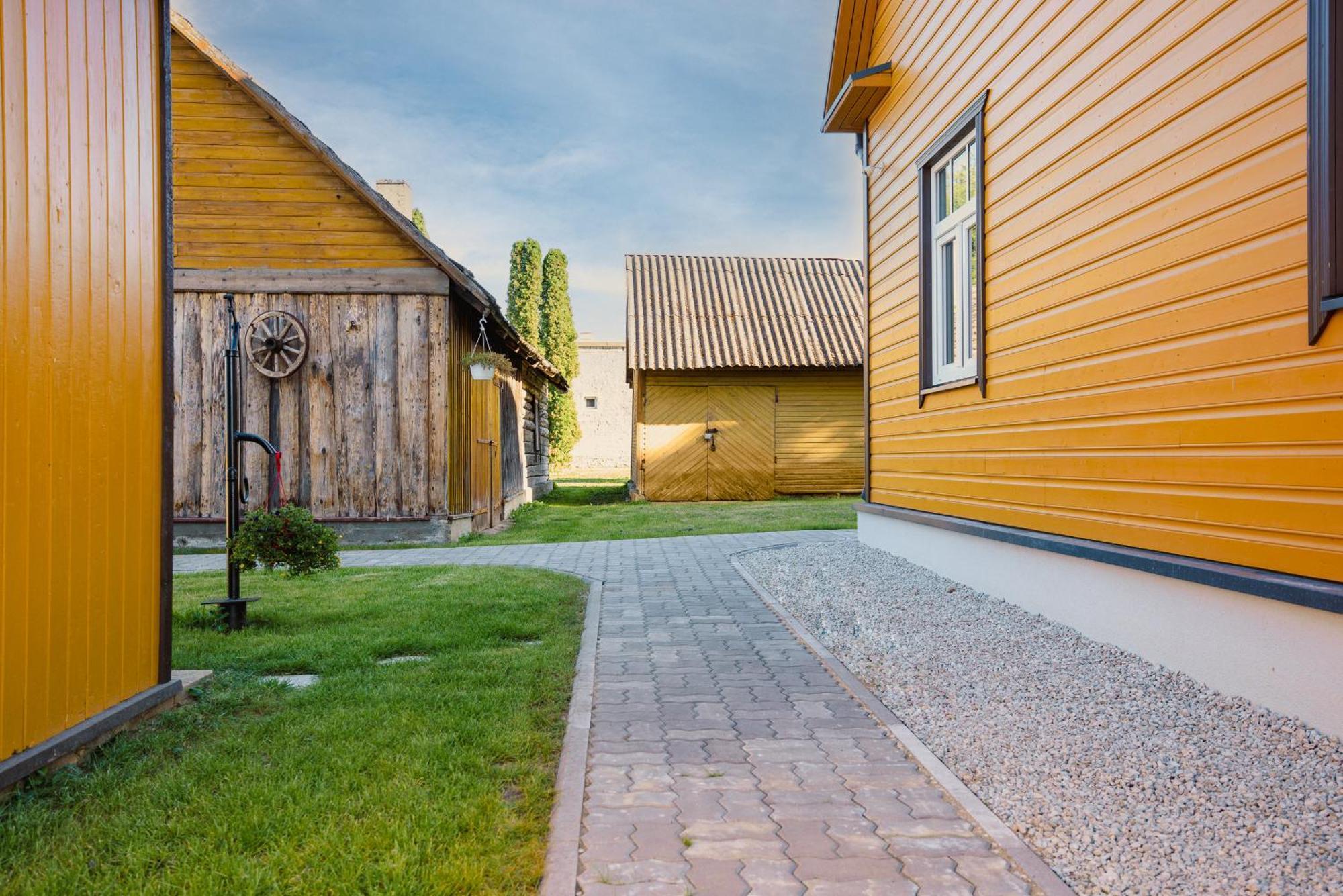 Posti Guesthouse Раквере Экстерьер фото